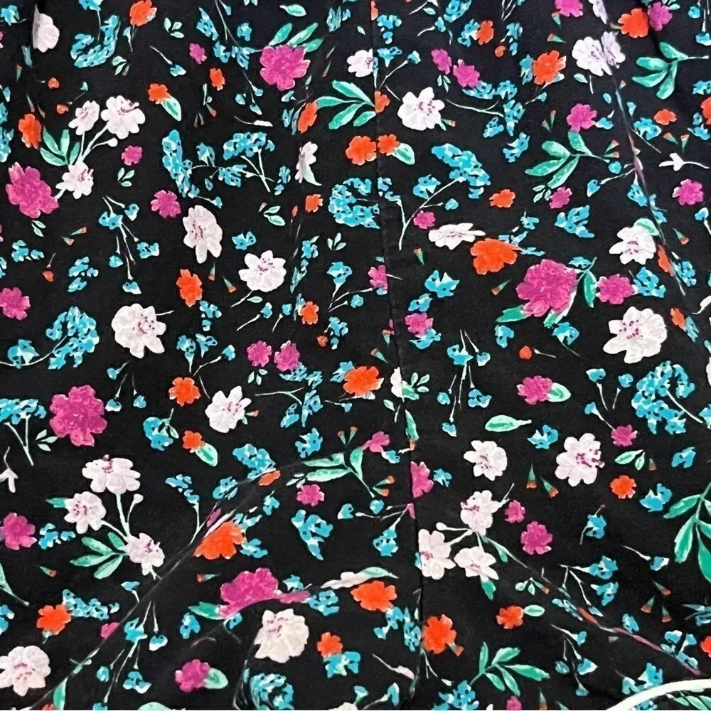 Women's Floral Print Pajama Shorts - Picture 5 of 7